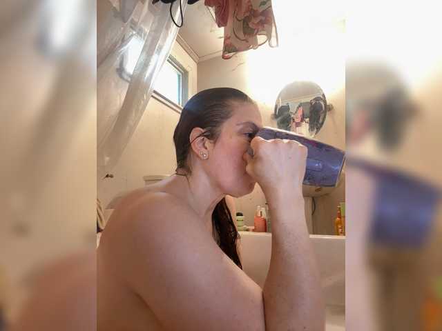 JulietteLatte81 live cam on BongaCams