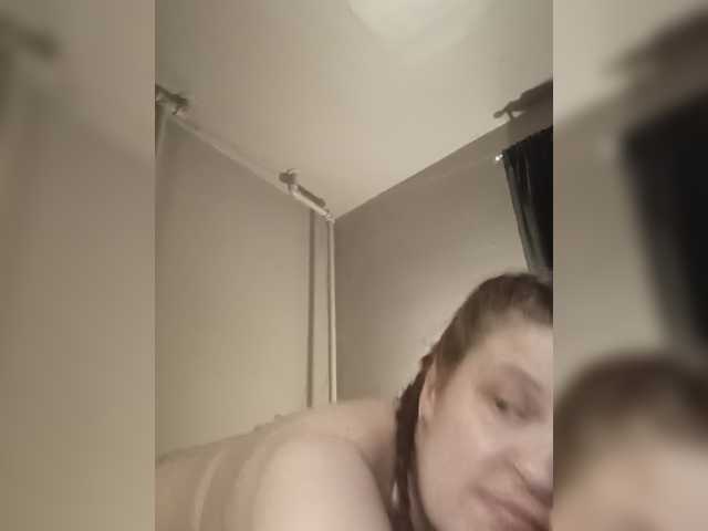 JulietteLatte81 live webcam show