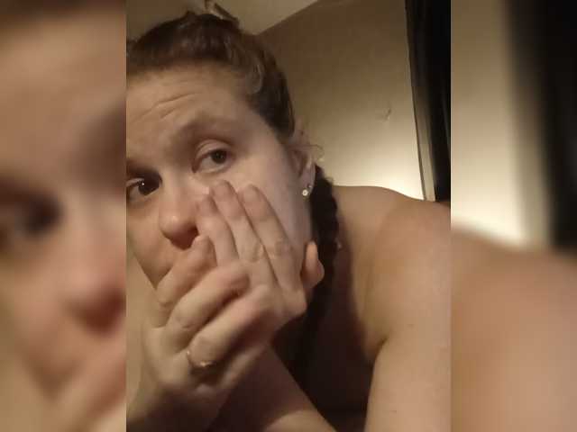 JulietteLatte81 live cam on BongaCams