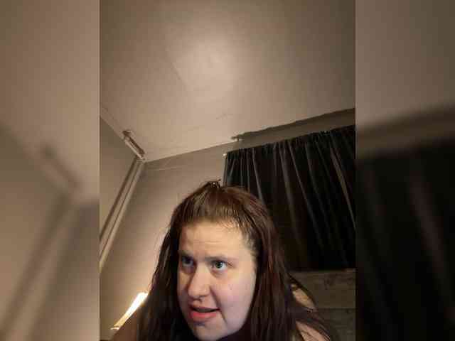 JulietteLatte81 webcam