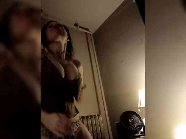 JulietteLatte81 webcam