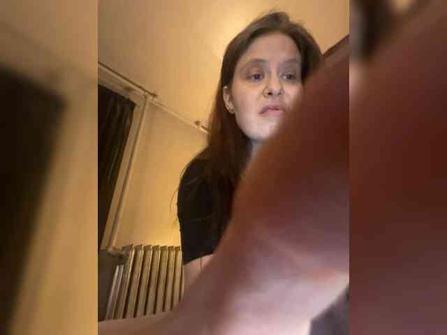 JulietteLatte81 webcam