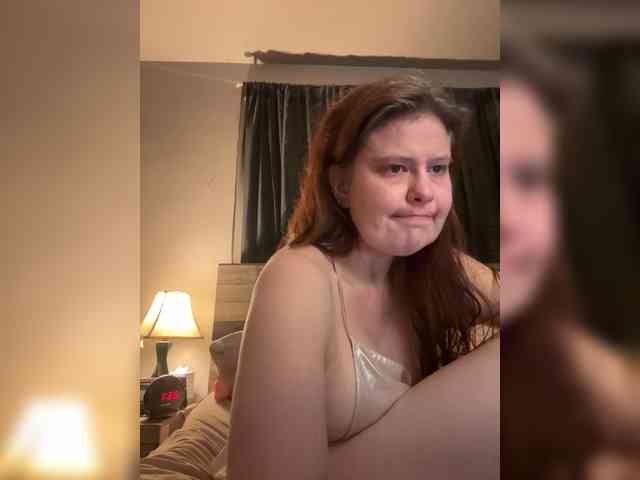 JulietteLatte81 webcam