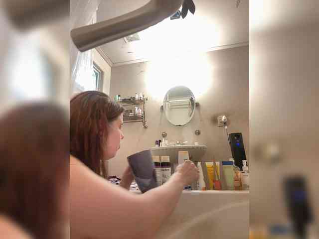 JulietteLatte81 webcam