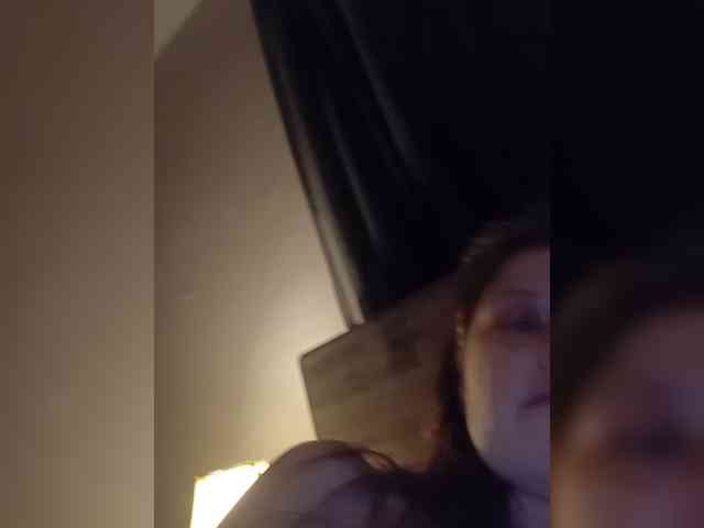 JulietteLatte81 webcam