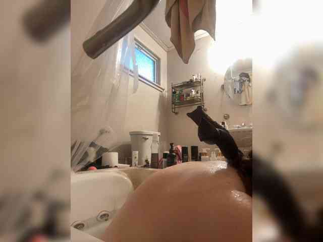 JulietteLatte81 webcam