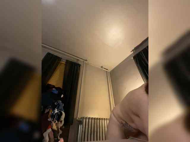 JulietteLatte81 webcam