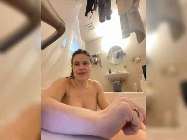 JulietteLatte81 webcam