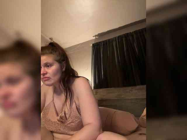 JulietteLatte81 webcam