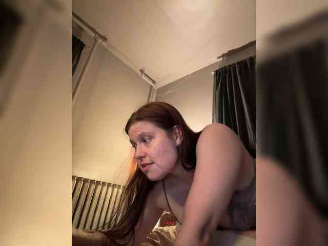 JulietteLatte81 webcam
