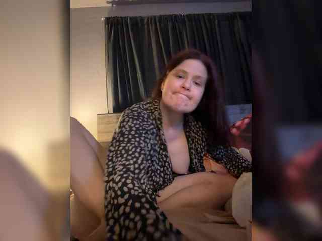 JulietteLatte81 webcam