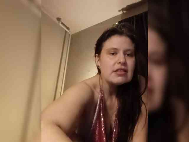 Model: JulietteLatte81