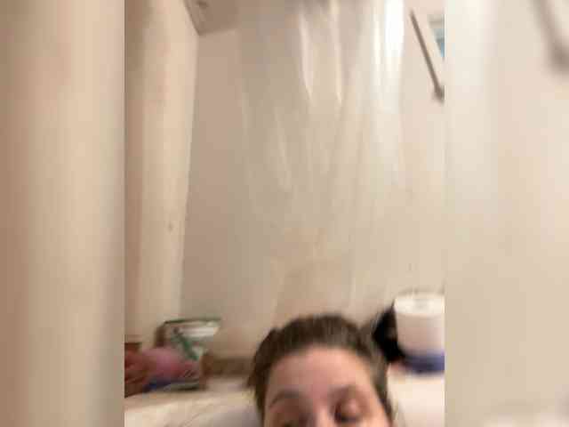 JulietteLatte81 webcam