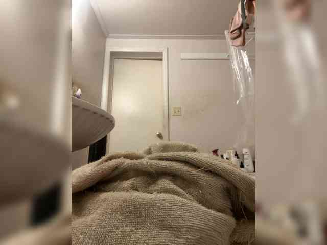 JulietteLatte81 webcam