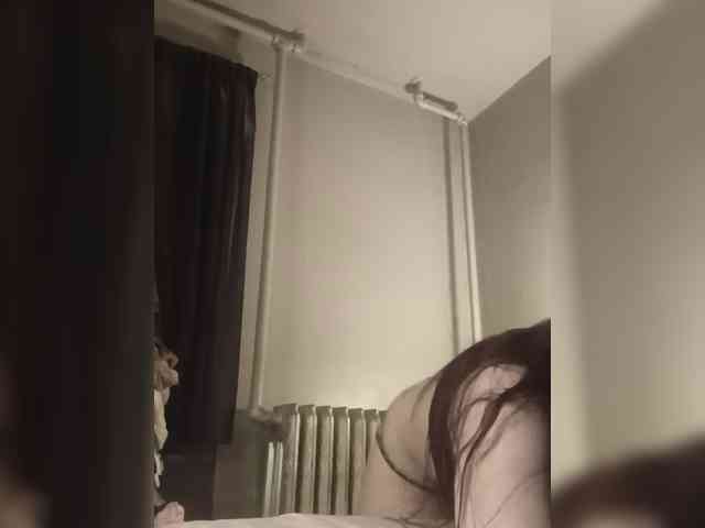 JulietteLatte81 webcam