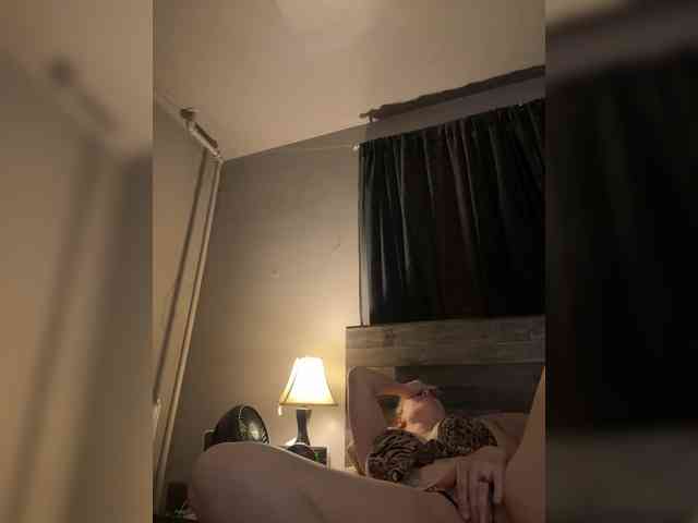 JulietteLatte81 webcam
