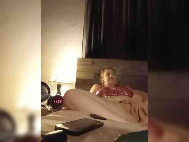 JulietteLatte81 webcam