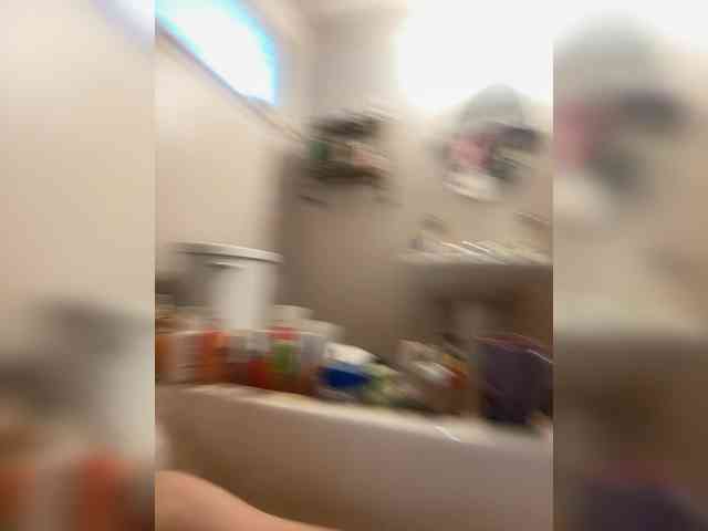 JulietteLatte81 webcam