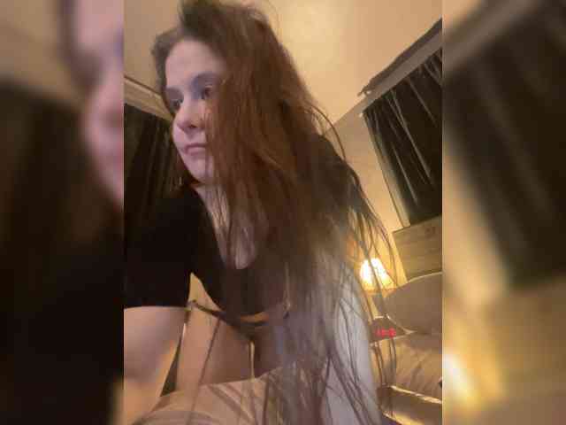 JulietteLatte81 webcam