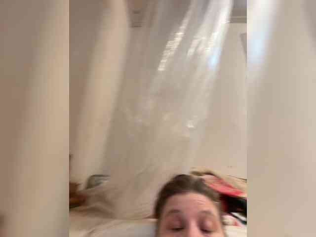 JulietteLatte81 webcam