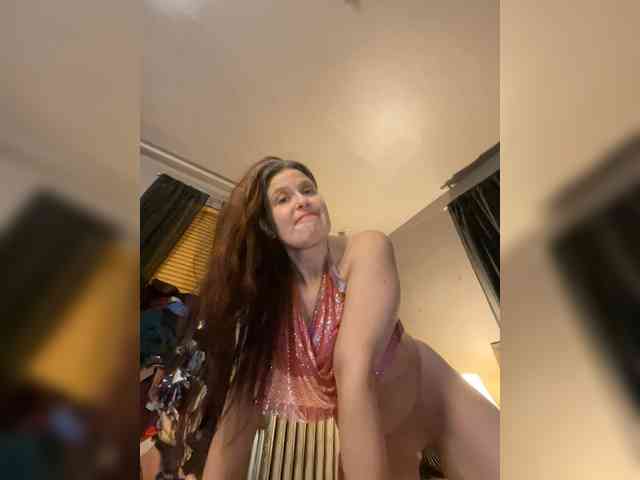 Model: JulietteLatte81
