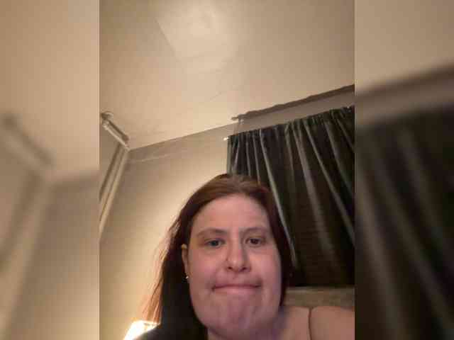 JulietteLatte81 webcam