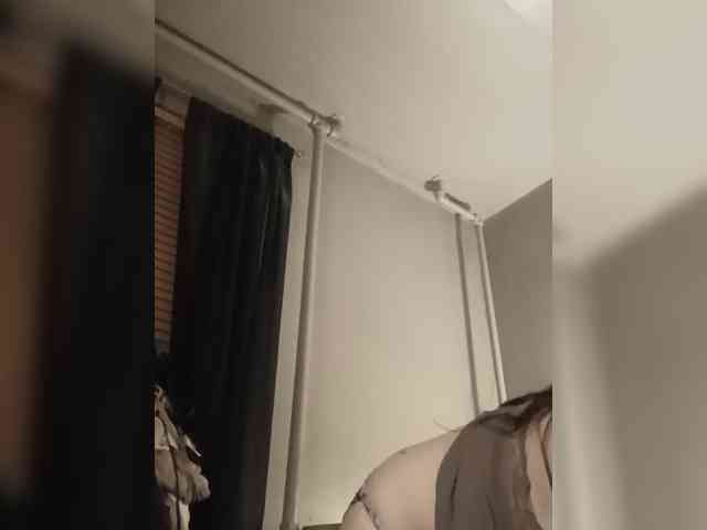 JulietteLatte81 webcam