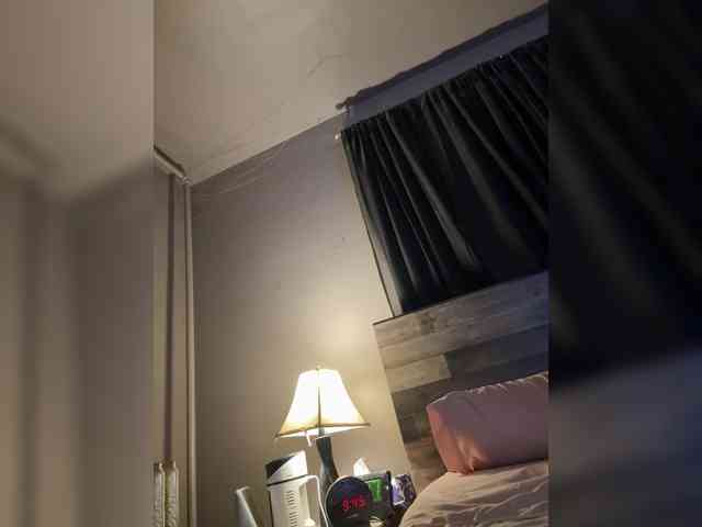 JulietteLatte81 webcam