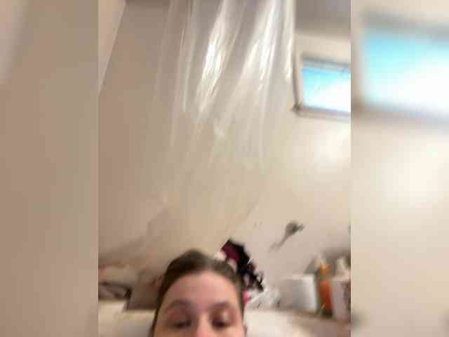 JulietteLatte81 webcam