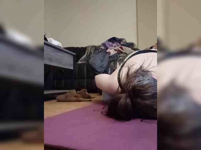JulietteLatte81 webcam