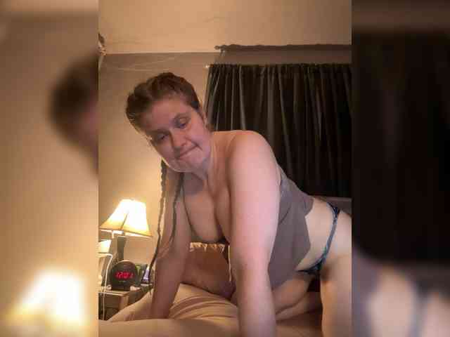 JulietteLatte81 webcam