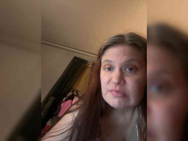 JulietteLatte81 webcam