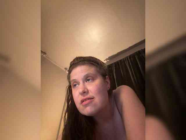 JulietteLatte81 webcam