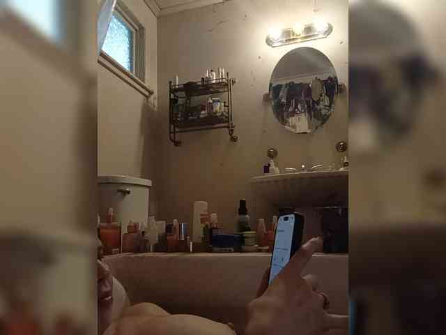 JulietteLatte81 webcam