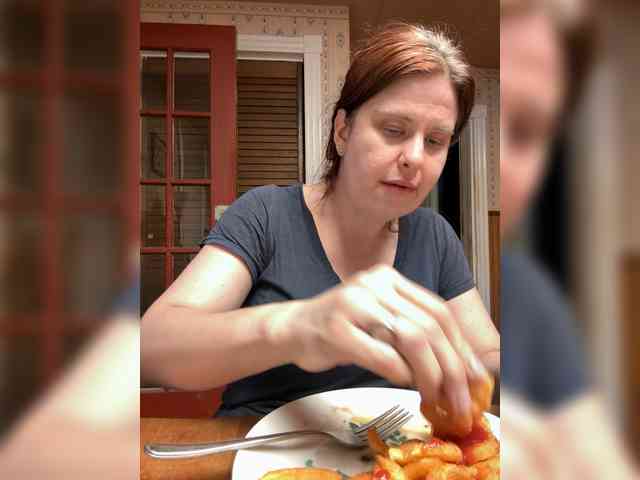 JulietteLatte81 webcam