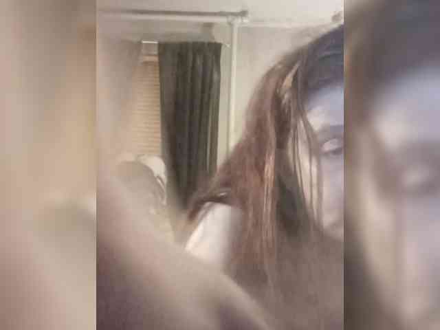 JulietteLatte81 webcam