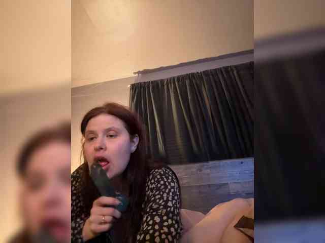 JulietteLatte81 webcam