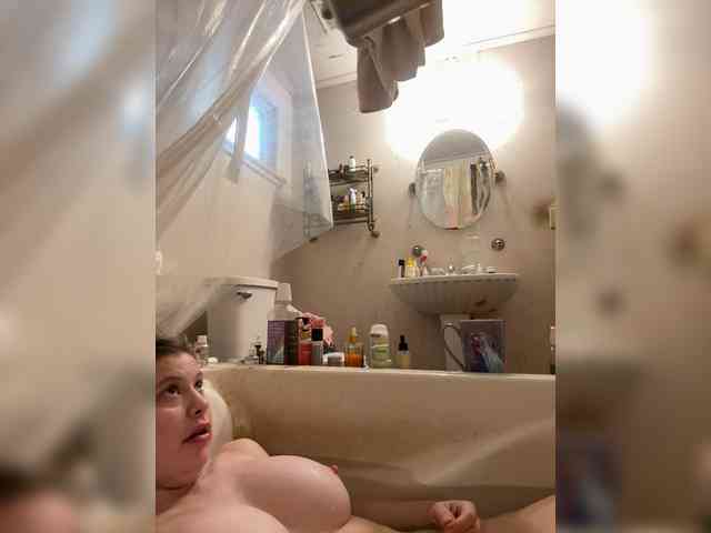 JulietteLatte81 webcam