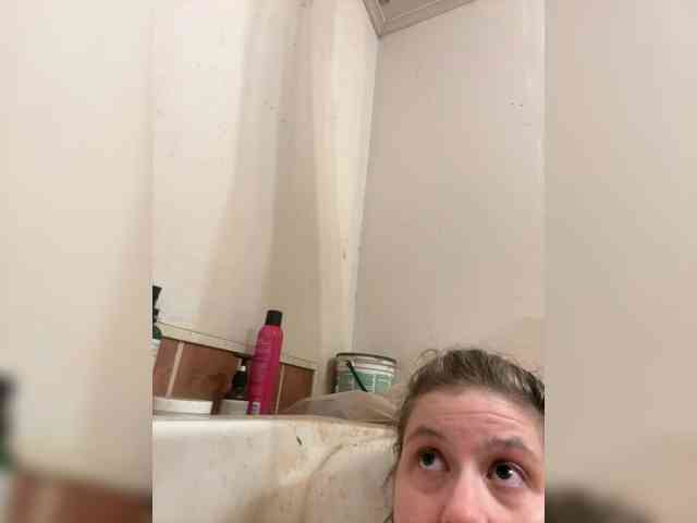 JulietteLatte81 webcam