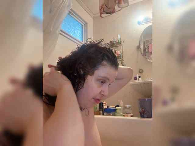 JulietteLatte81 webcam