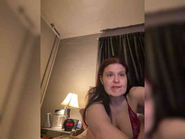 JulietteLatte81 webcam