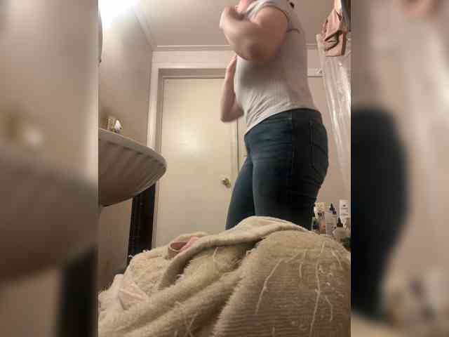 JulietteLatte81 webcam