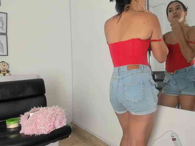 ahinoarouse webcam