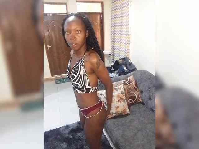 Juicybaby Live Webcam on BongaCams