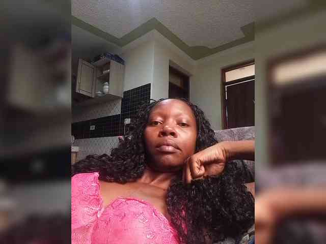 Model: Juicybaby