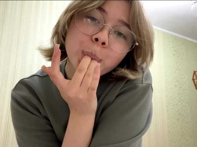 peachpuff
