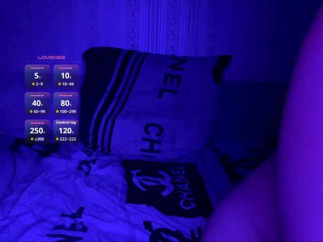 peachpuff live cam on BongaCams