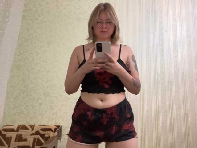 peachpuff live cam on BongaCams