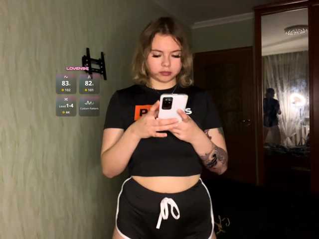 peachpuff live cam on BongaCams