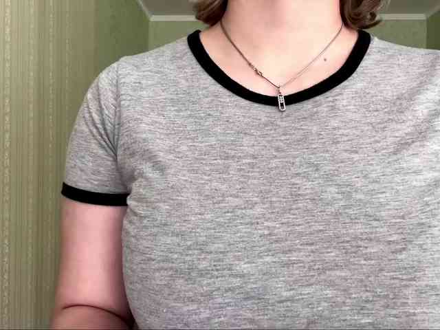 Модель: peachpuff